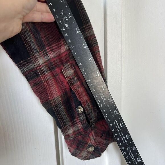 Legendary White Tails Flannel Shirt Women’s MD Red Black Check - Picture 13 of 15